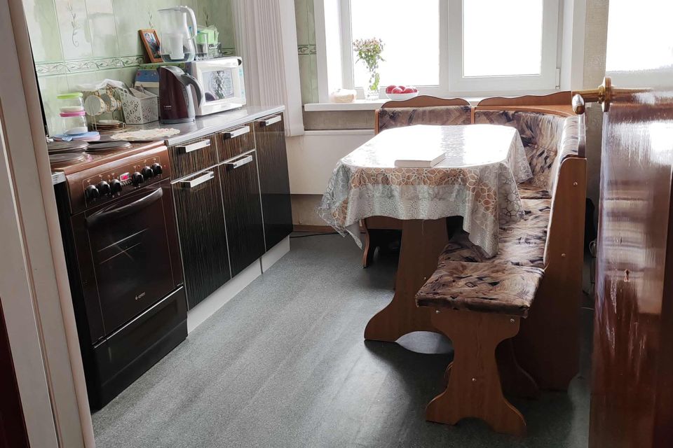 Продаётся 3-комнатная квартира, 65.6 м²