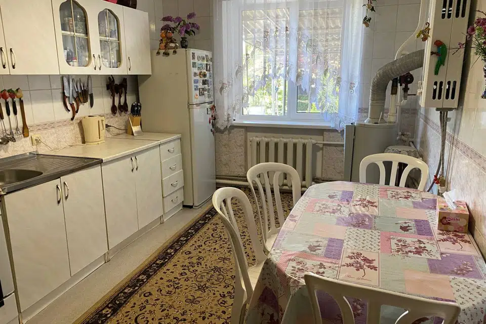 Продаётся 2-этажный дом, 164.5 м²
