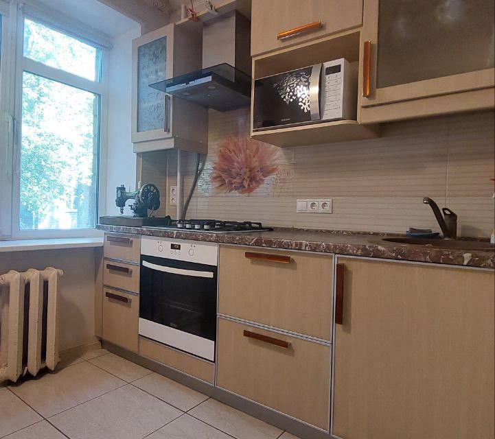Продаётся 3-комнатная квартира, 54.6 м²