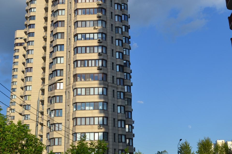 Продаётся 2-комнатная квартира, 99.5 м²