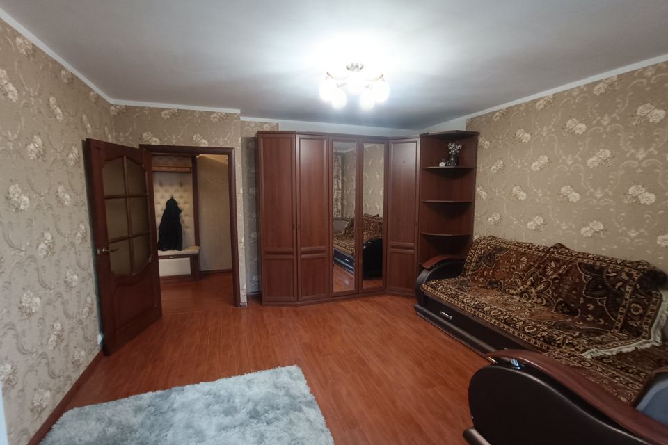 Продаётся 2-комнатная квартира, 56.8 м²