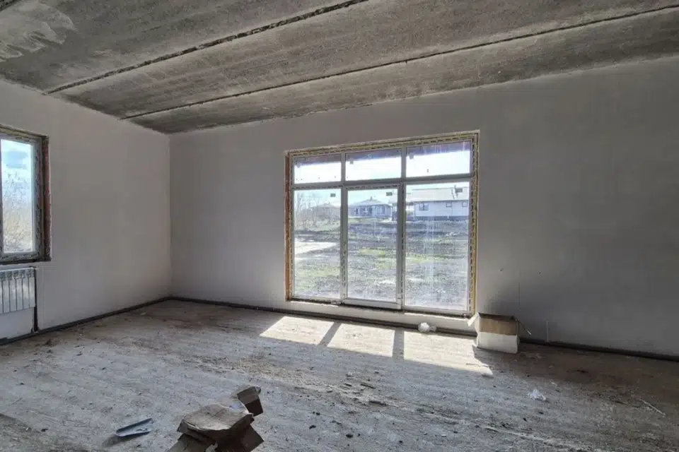 Продаётся 2-этажный дом, 256 м²