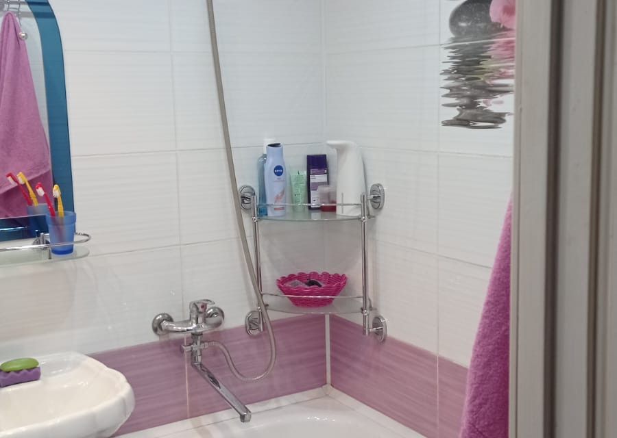 Продаётся 3-комнатная квартира, 60 м²