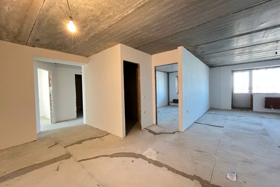 Продаётся 3-комнатная квартира, 97.6 м²