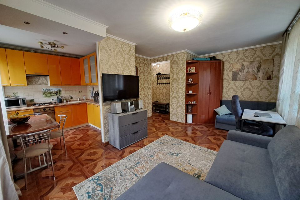 Продаётся 1-комнатная квартира, 32 м²