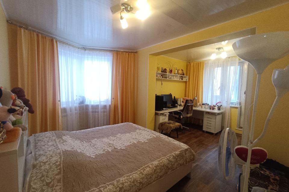 Продаётся 3-комнатная квартира, 74.9 м²
