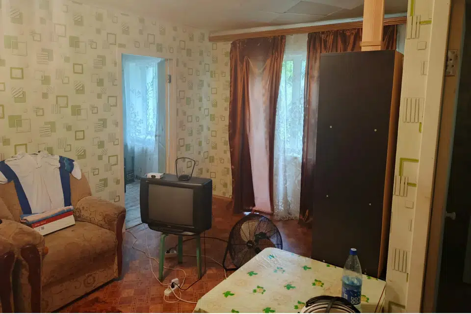 Продаётся 2-комнатная квартира, 42.7 м²