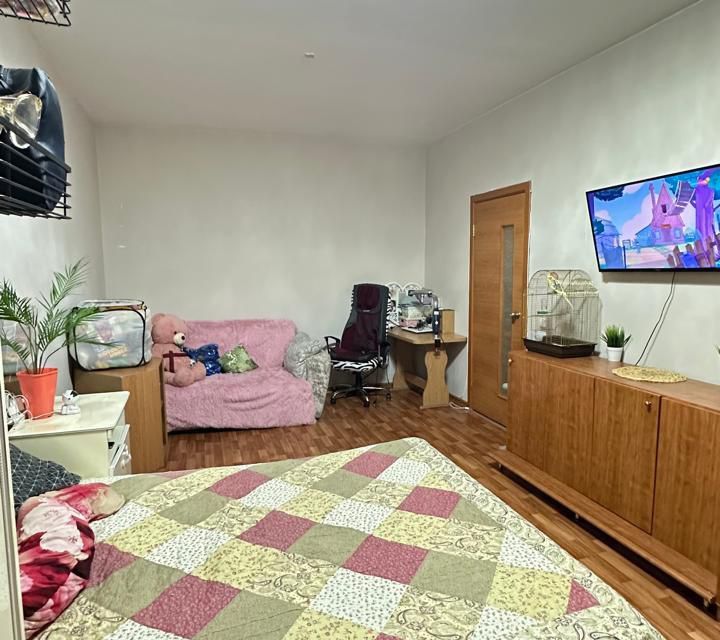 Продаётся 1-комнатная квартира, 50 м²