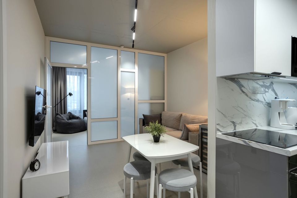 Продаётся 4-комнатная квартира, 72.7 м²