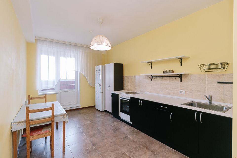 Продаётся 2-комнатная квартира, 63.8 м²