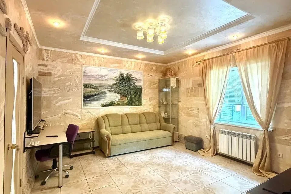 Продаётся 2-этажный дом, 146.9 м²
