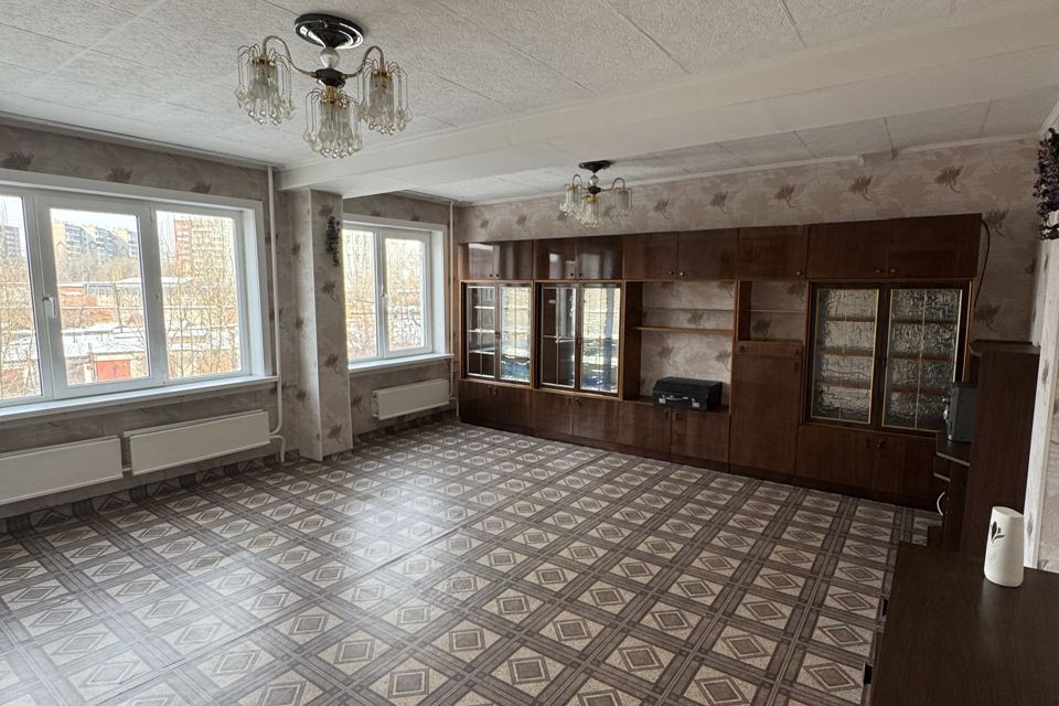 Продаётся 3-комнатная квартира, 74.9 м²