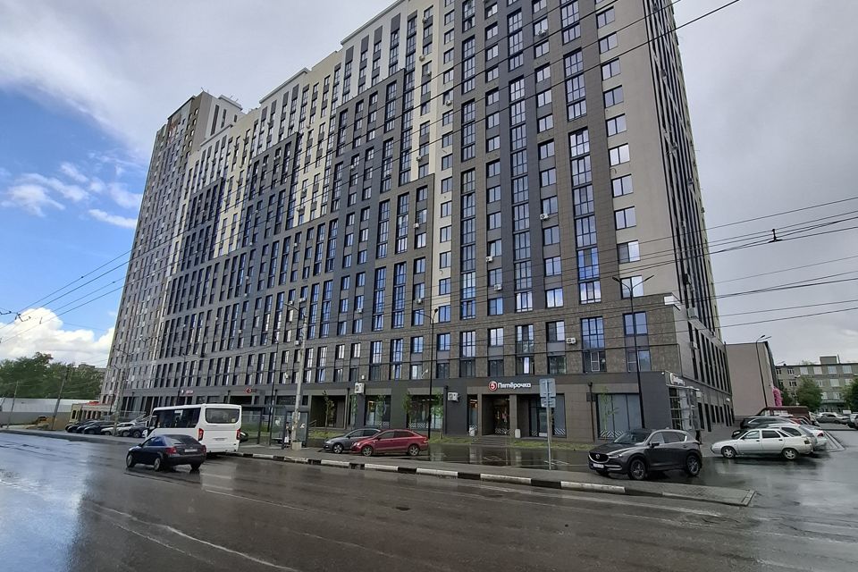 Продаётся 2-комнатная квартира, 56.3 м²