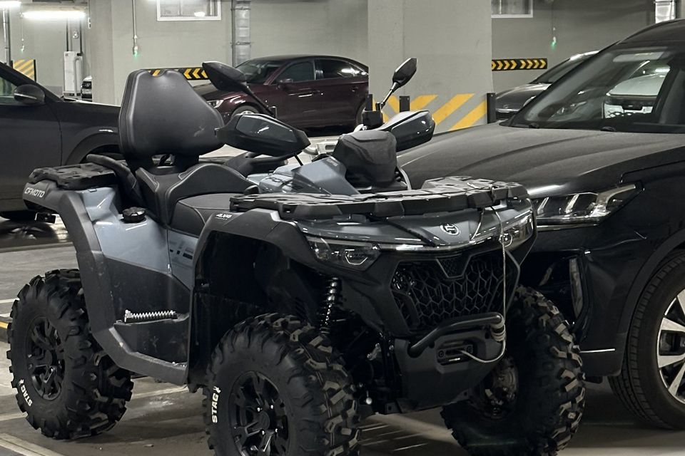 Продаётся машиноместо, 14 м²