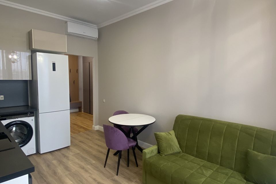 Продаётся 1-комнатная квартира, 43 м²