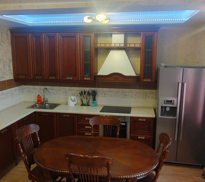 Продаётся 3-комнатная квартира, 57 м²