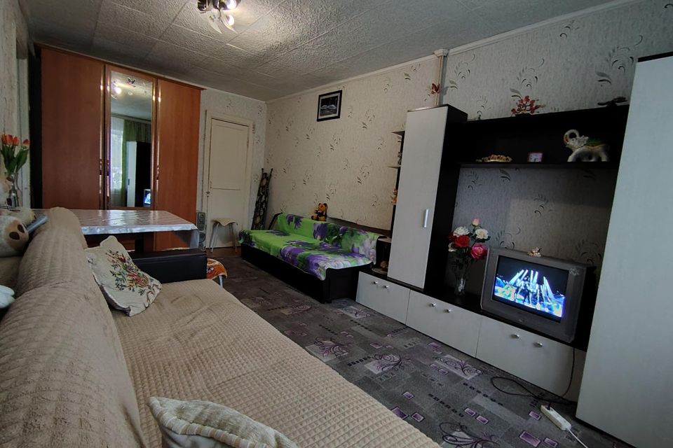 Продаётся 1-комнатная квартира, 32 м²