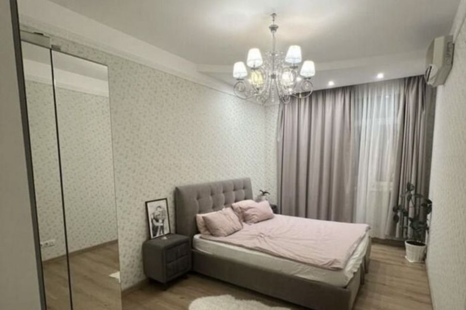 Продаётся 2-комнатная квартира, 60 м²