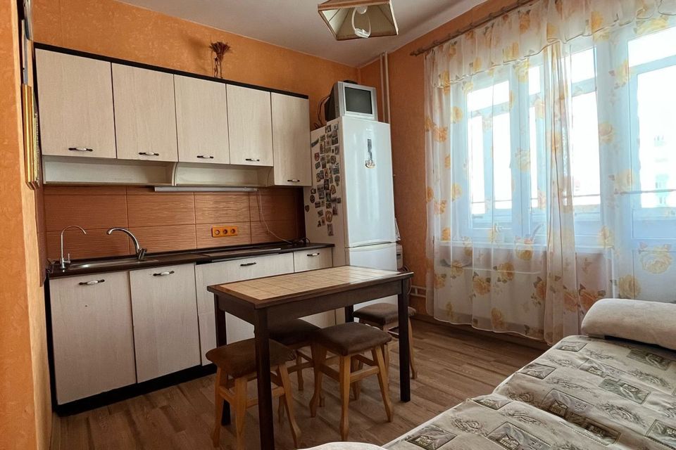 Продаётся 2-комнатная квартира, 55.7 м²