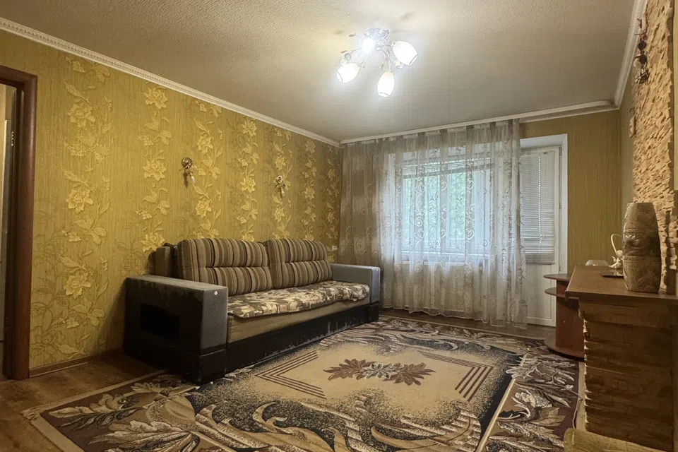 Продаётся 3-комнатная квартира, 63 м²