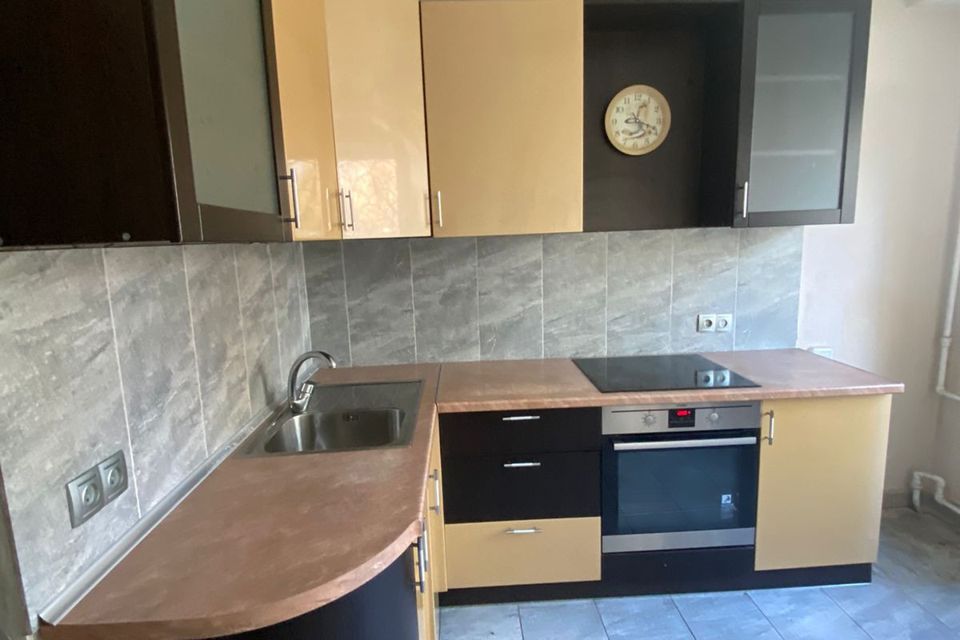 Продаётся 2-комнатная квартира, 50.6 м²