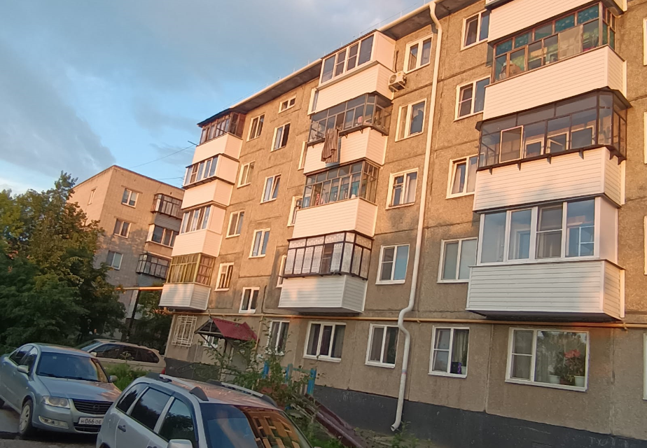 Продаётся 1-комнатная квартира, 32 м²