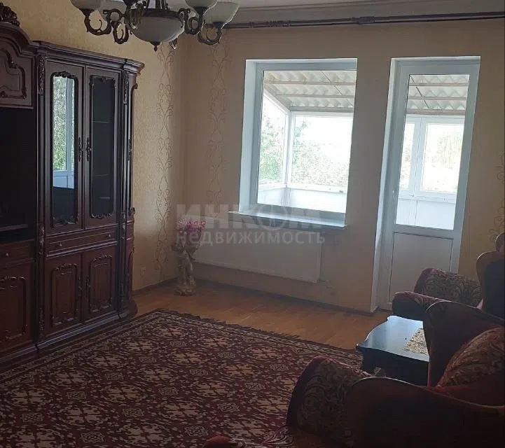 Продаётся 2-этажный дом, 200 м²