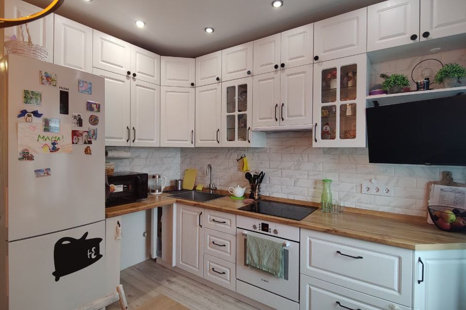 Продаётся 2-комнатная квартира, 46.7 м²
