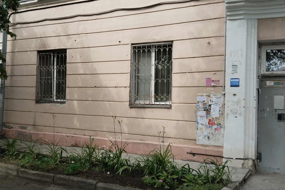 Продаётся 3-комнатная квартира, 70 м²