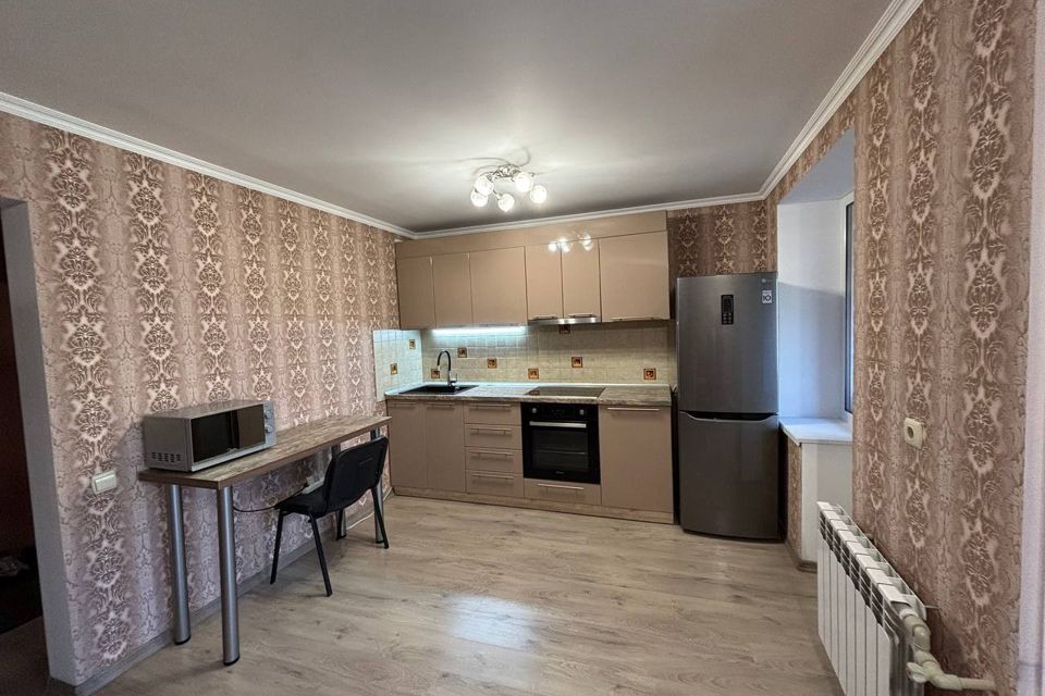 Продаётся 1-комнатная квартира, 38 м²