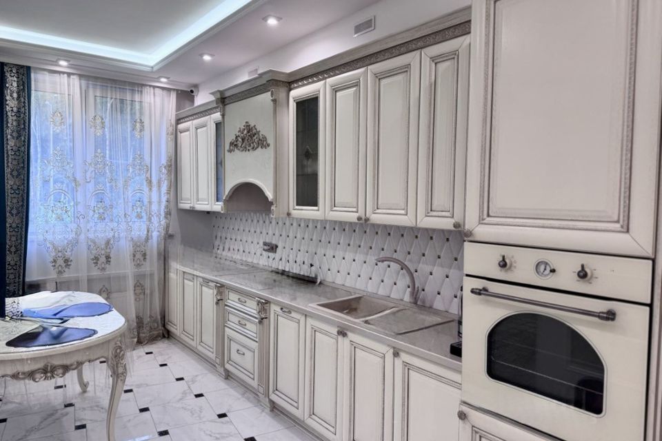 Продаётся 4-комнатная квартира, 93.1 м²