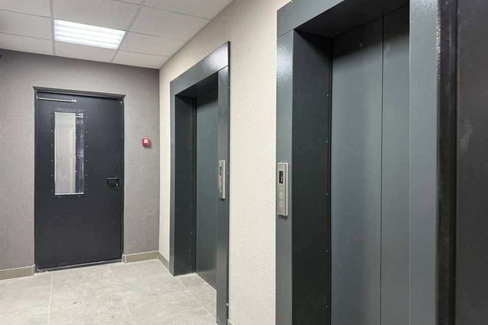 Продаётся 1-комнатная квартира, 38 м²
