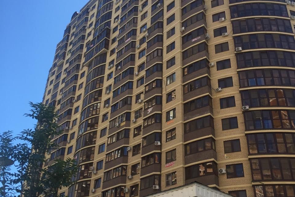 Продаётся 1-комнатная квартира, 50.7 м²