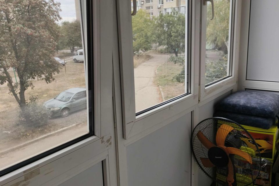 Продаётся 4-комнатная квартира, 66 м²