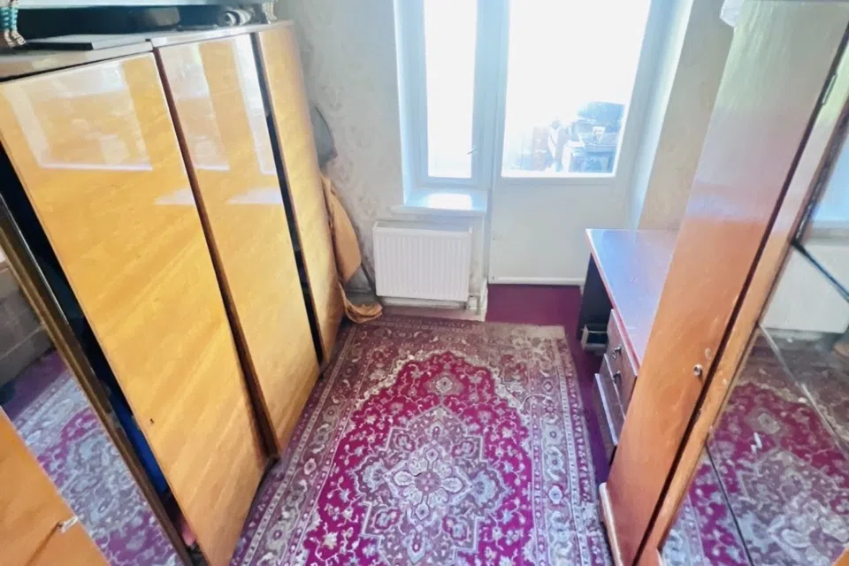 Продаётся 4-комнатная квартира, 80 м²