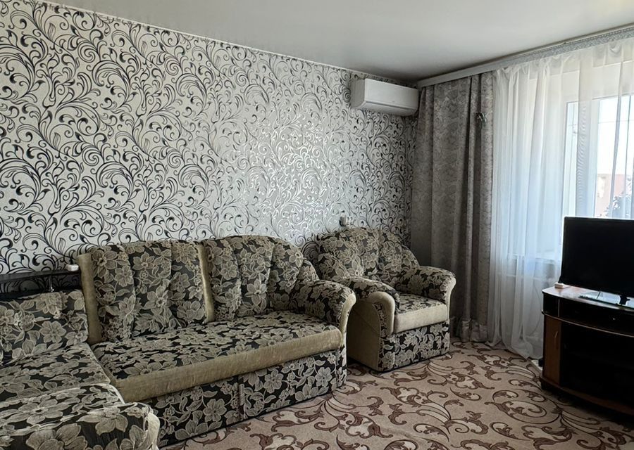 Продаётся 3-комнатная квартира, 63 м²