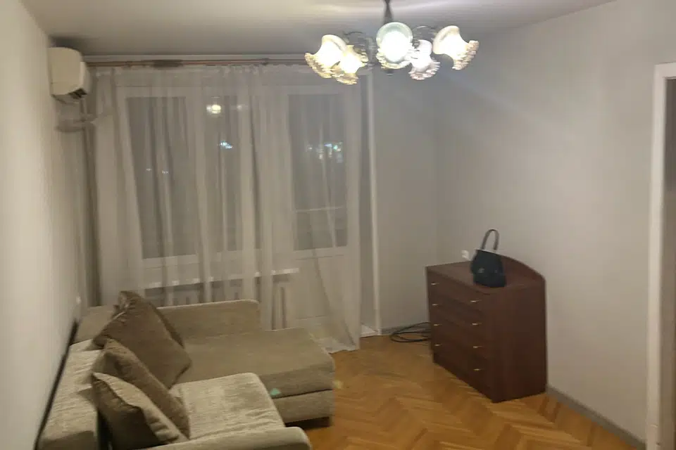 Продаётся 3-комнатная квартира, 57 м²