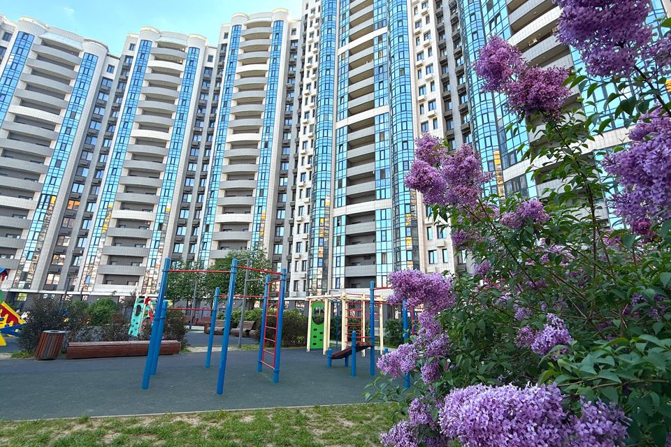 Продаётся 2-комнатная квартира, 75 м²