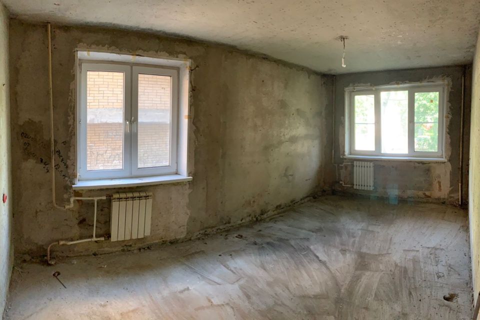 Продаётся 3-комнатная квартира, 57.3 м²