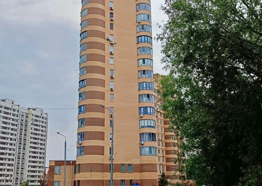 Продаётся 2-комнатная квартира, 64 м²