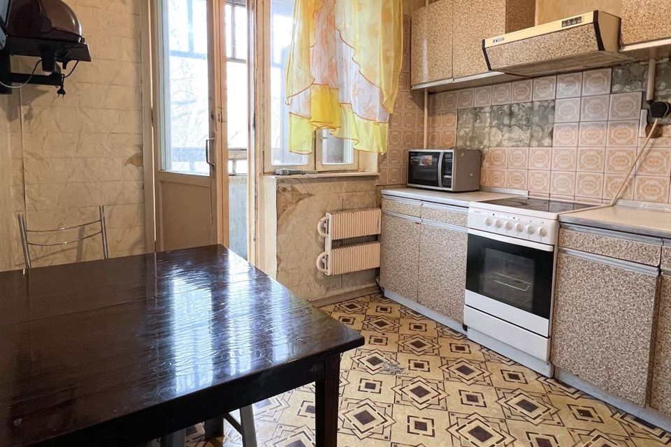 Продаётся 4-комнатная квартира, 79.3 м²
