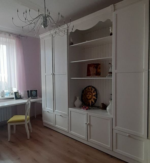 Продаётся 4-комнатная квартира, 120 м²