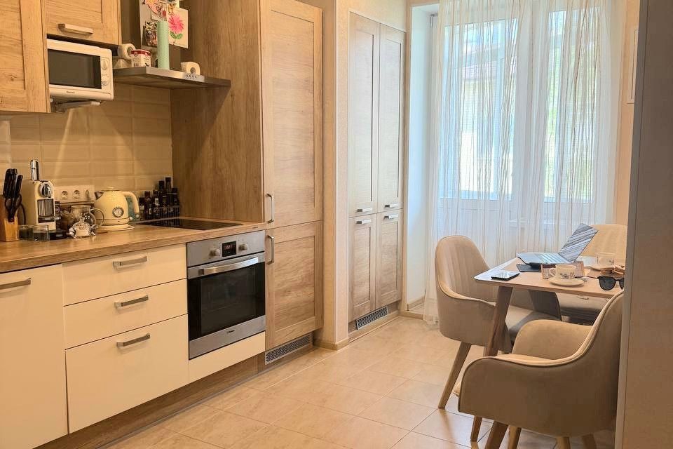 Продаётся 1-комнатная квартира, 41.5 м²
