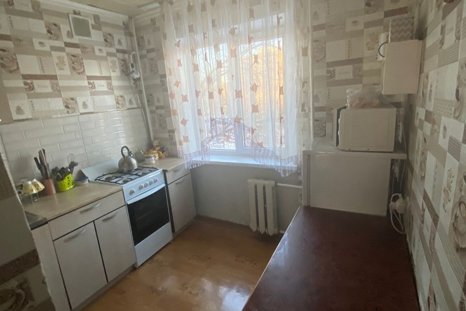 Продаётся 3-комнатная квартира, 63.3 м²