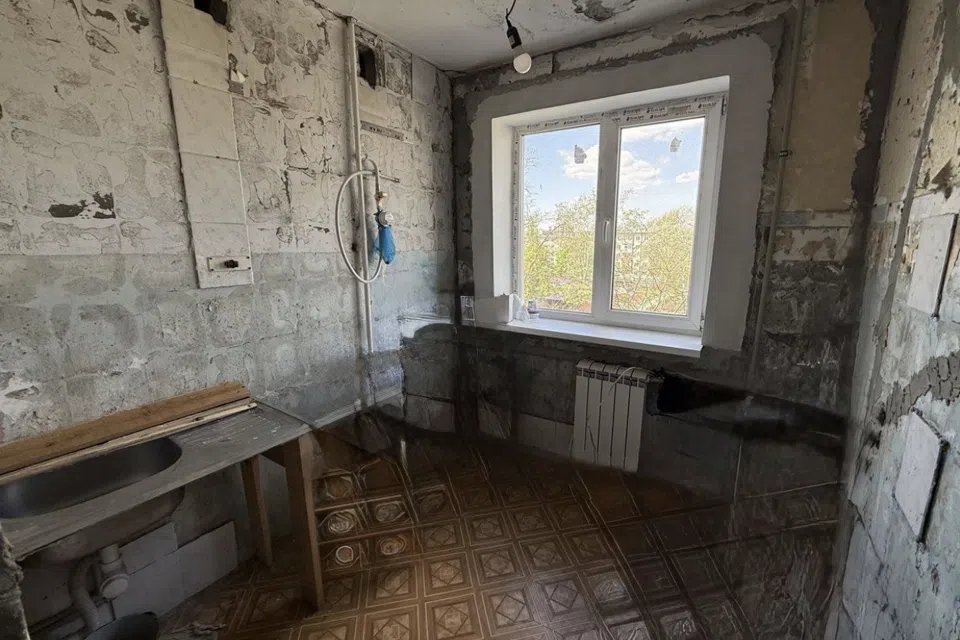 Продаётся 2-комнатная квартира, 43.8 м²