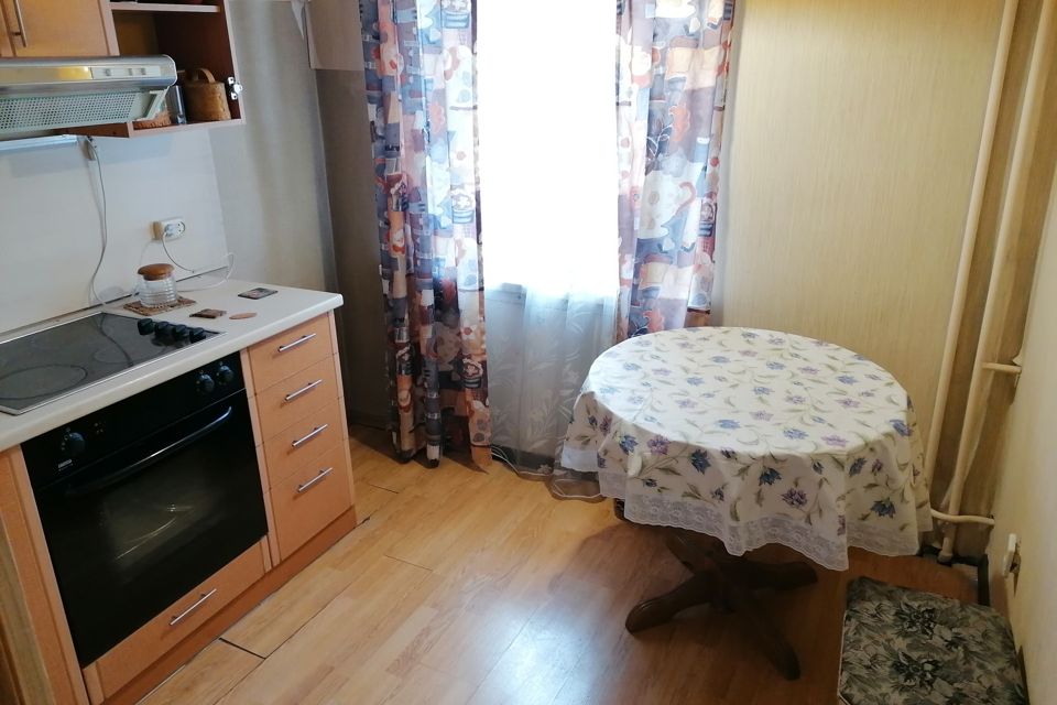 Продажа 4-комнатного коттеджа, 137 м²