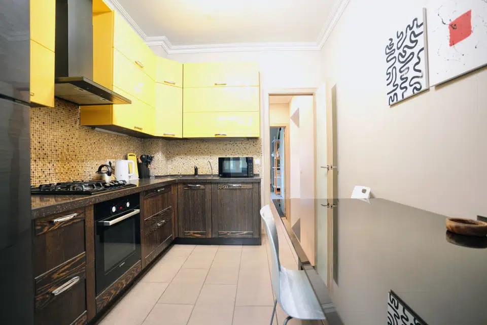 Продаётся 4-комнатная квартира, 101.6 м²