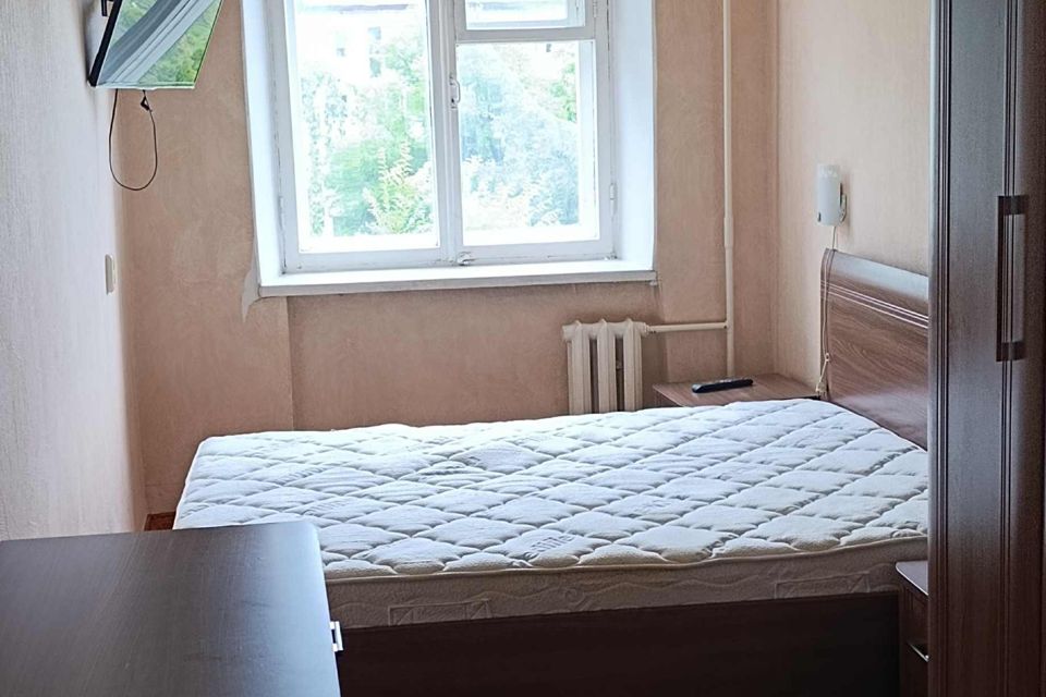 Сдаётся 3-комнатная квартира, 56.4 м²