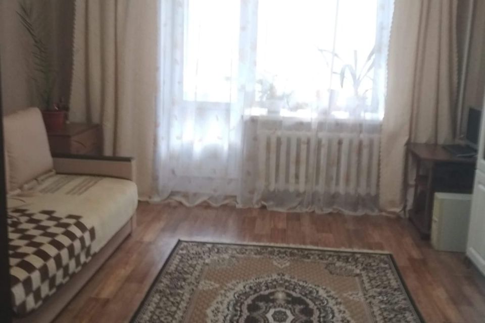 Продаётся 1-комнатная квартира, 38.4 м²