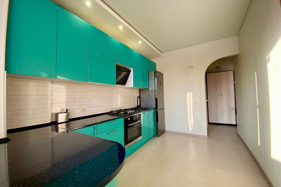 Продаётся 1-комнатная квартира, 40.2 м²